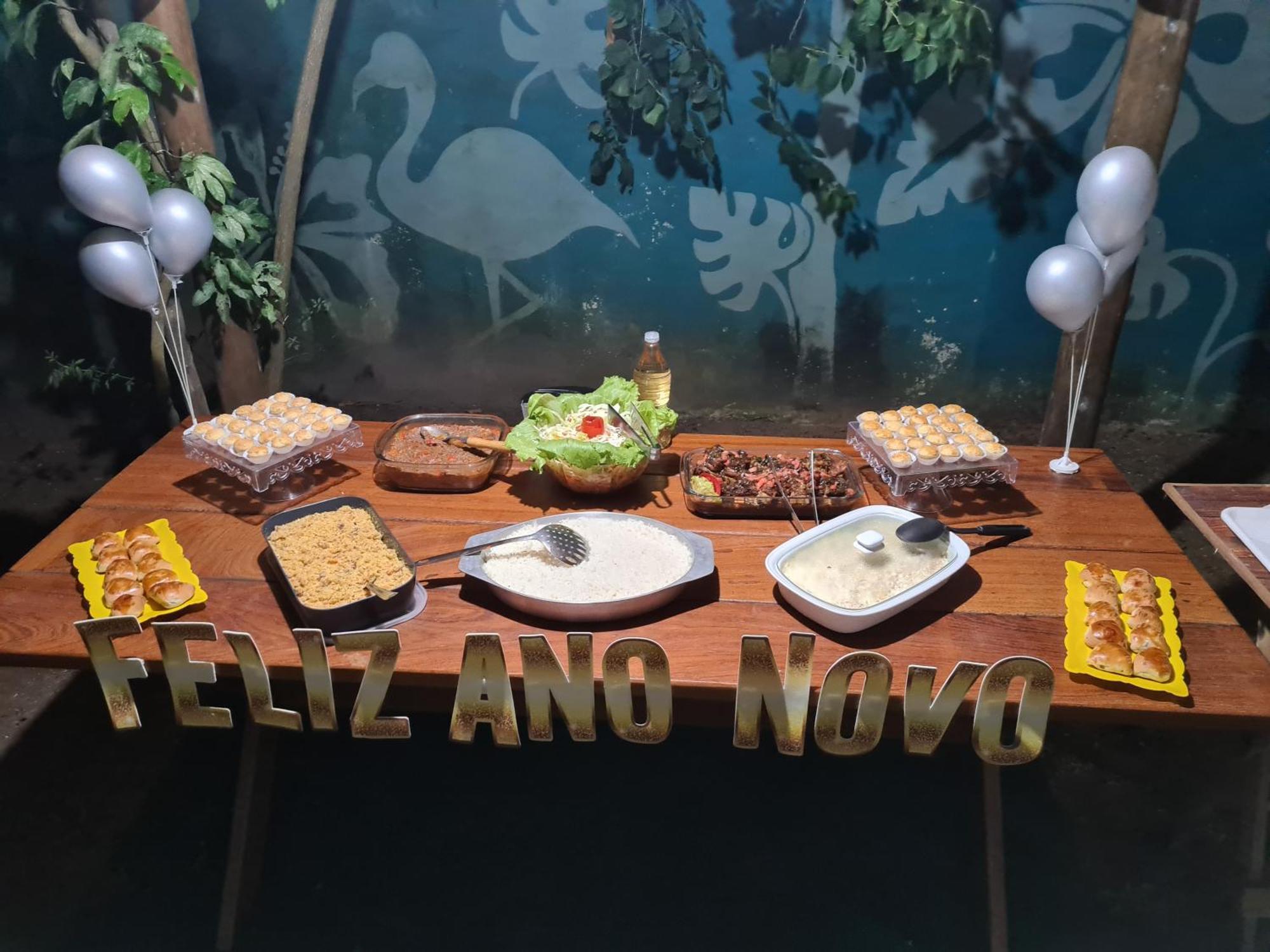 Tia Dica * Caraguatatuba